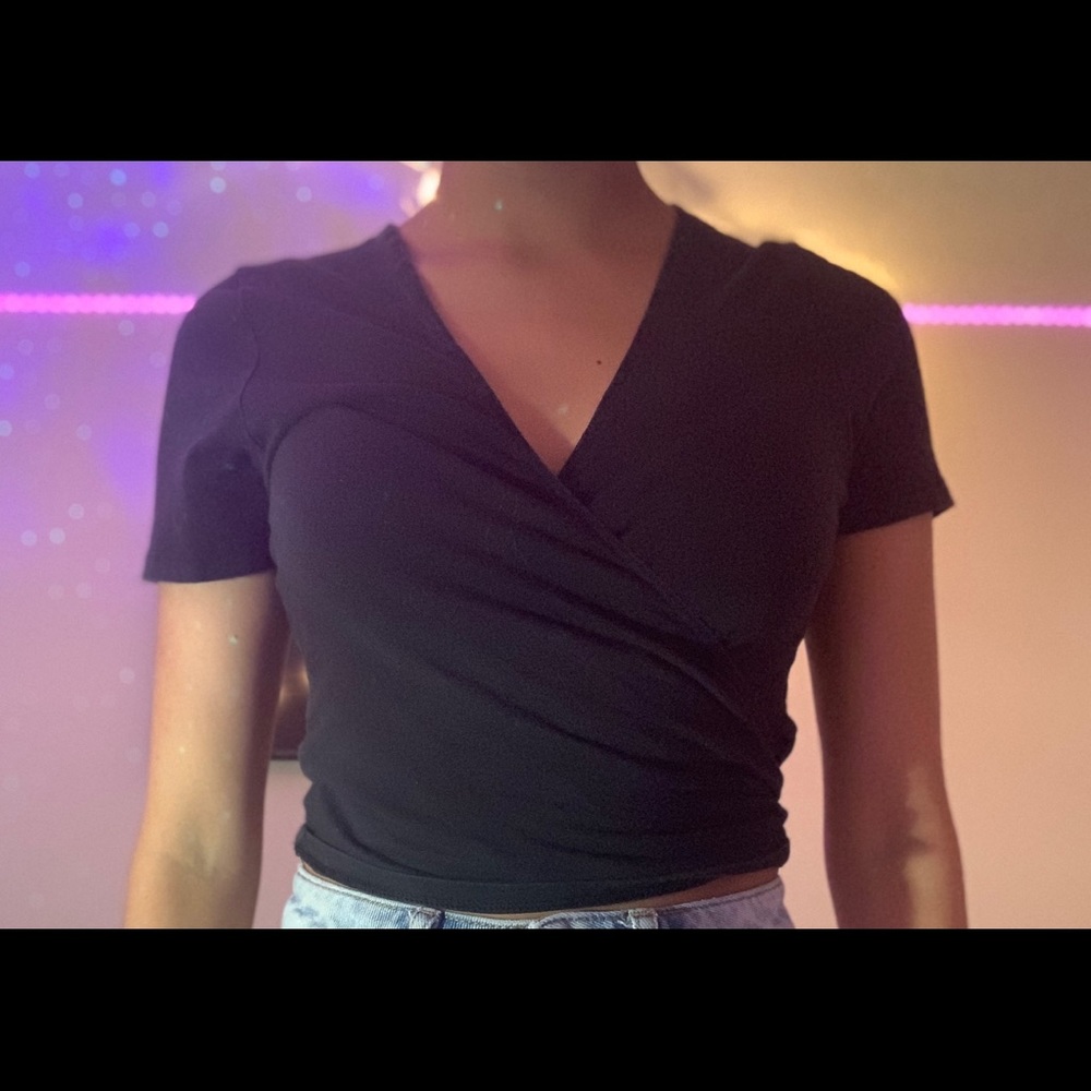 Brandy Melville top